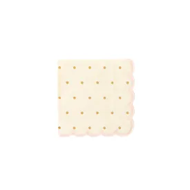 Princess Scalloped Beverage Napkins | 18 ct